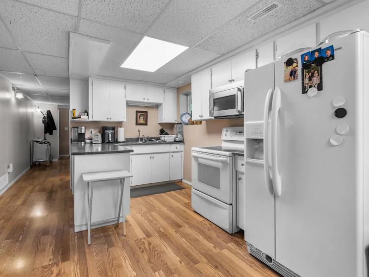 29390 Duncan Avenue, Abbotsford, BC, V4X 1J5 - 23