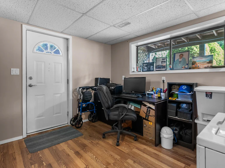 29390 Duncan Avenue, Abbotsford, BC, V4X 1J5 - 25