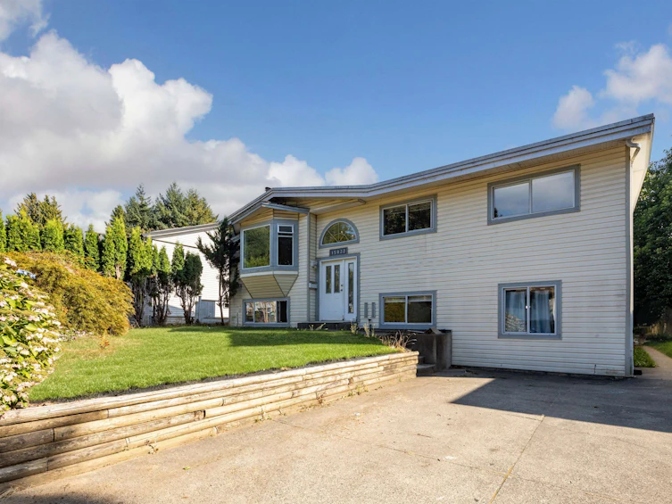 15032 Swallow Drive, Surrey, BC, V3R 4X2