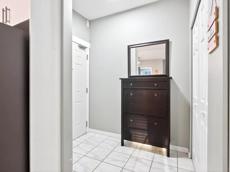 209-2488 Kelly Avenue, Port Coquitlam, BC, V3C 1Y4 - 4
