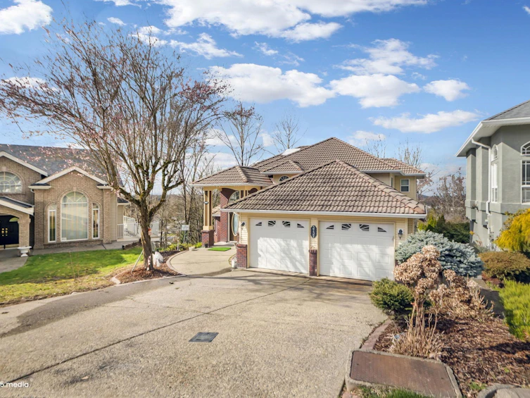 3737 Lethbridge Drive, Abbotsford, BC, V3G 1J5 - 2