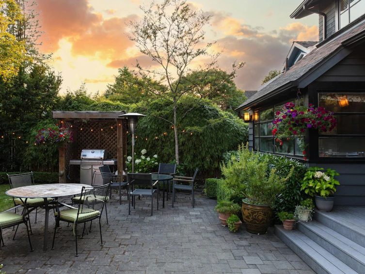 1986 W 36th Avenue, Vancouver, BC, V6M 1K8 - 35