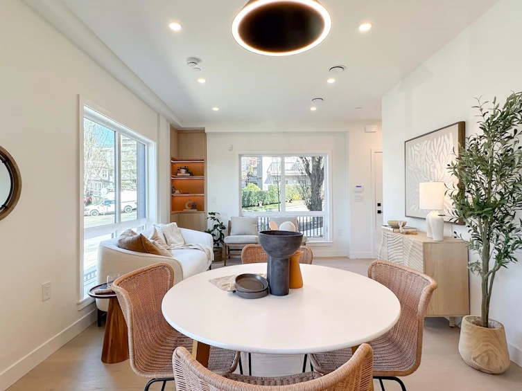 1-3800 Pender Street, Burnaby, BC, V5C 2L5 - 8