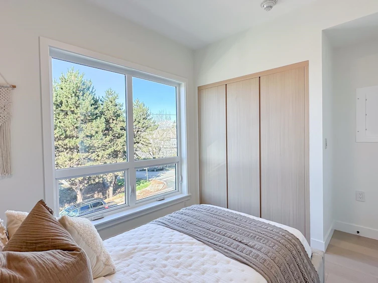 1-3800 Pender Street, Burnaby, BC, V5C 2L5 - 20