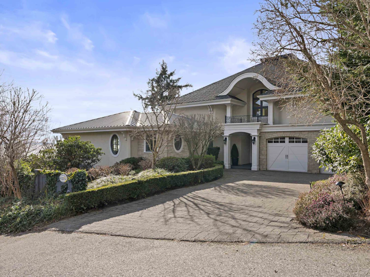 6215 Overstone Drive, West Vancouver, BC, V7W 1X7 - 3