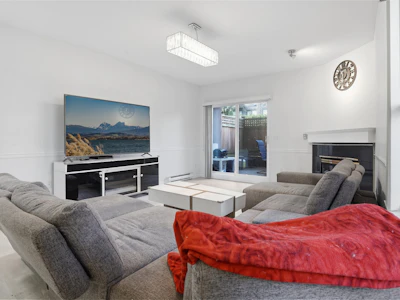 110-14981 101a Avenue - 2