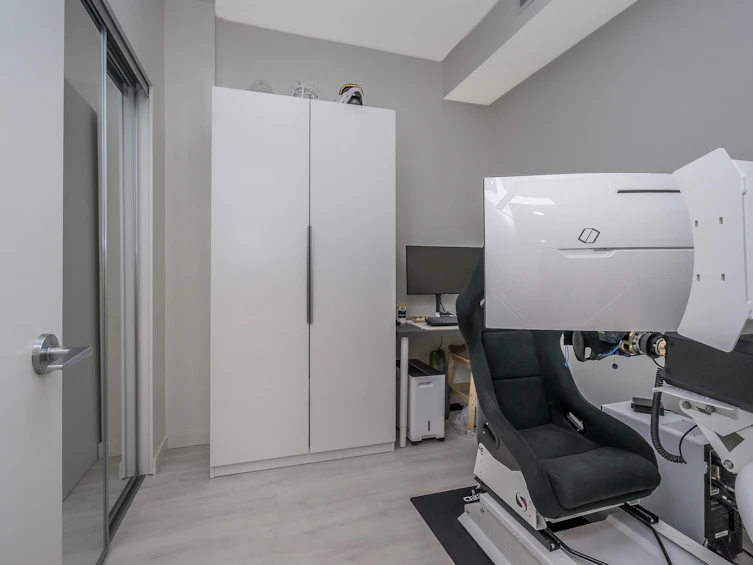 1303-691 North Road, Burnaby, BC, V3J 0H9 - 13
