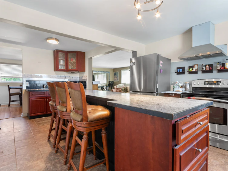 586 6th Avenue, Hope, BC, V0X 1L0 - 10