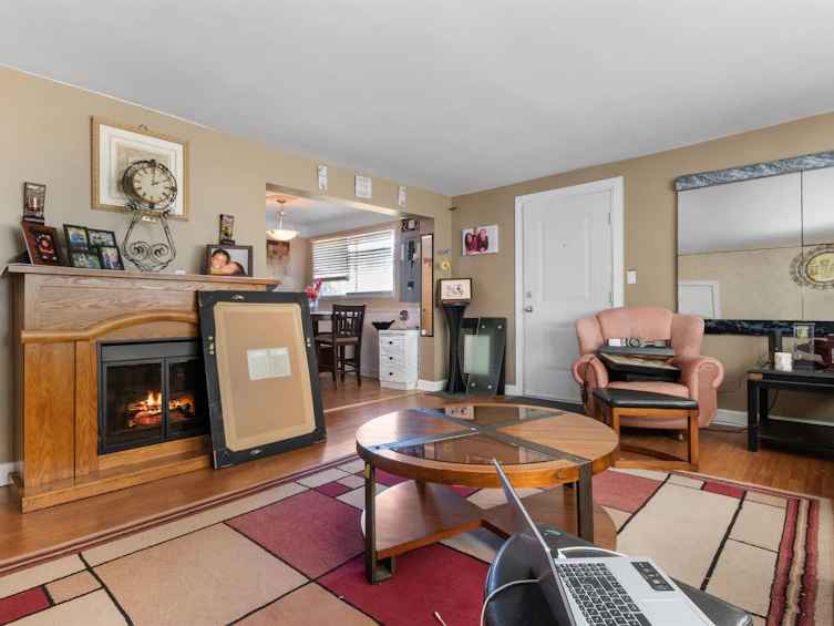 586 6th Avenue, Hope, BC, V0X 1L0 - 6