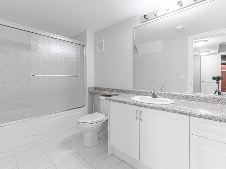 9160 Mona Avenue, Burnaby, BC, V3N 5A7 - 27