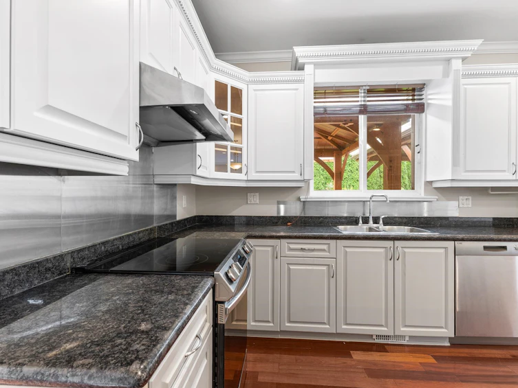9160 Mona Avenue, Burnaby, BC, V3N 5A7 - 8