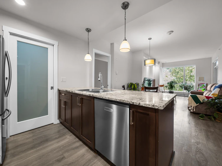 404-2238 Whatcom Road, Abbotsford, BC, V3G 0E6 - 24