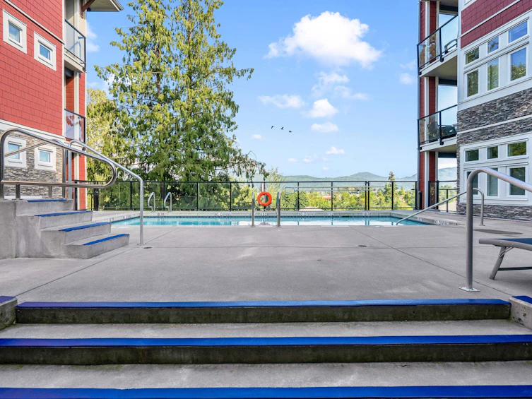 404-2238 Whatcom Road, Abbotsford, BC, V3G 0E6 - 35