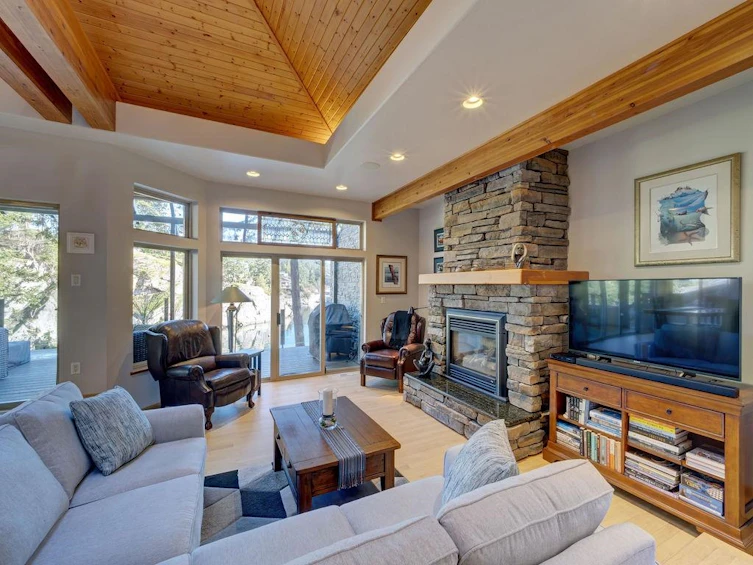 9195 Truman Road, Halfmoon Bay, BC, V7Z 1B5 - 7