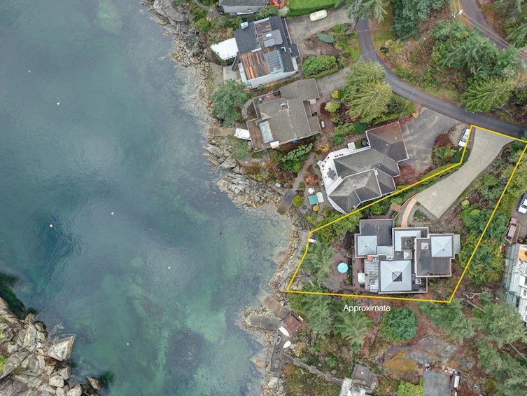 9195 Truman Road, Halfmoon Bay, BC, V7Z 1B5 - 40