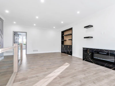 33985 Best Avenue - 5