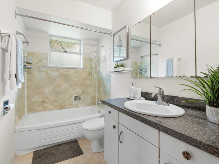 11264 135a Street, Surrey, BC, V3R 3A9 - 19