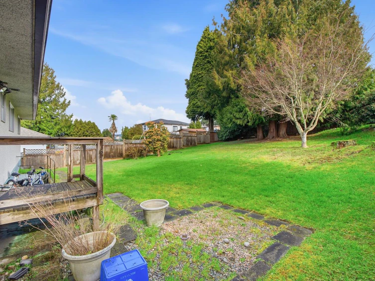 11264 135a Street, Surrey, BC, V3R 3A9 - 35