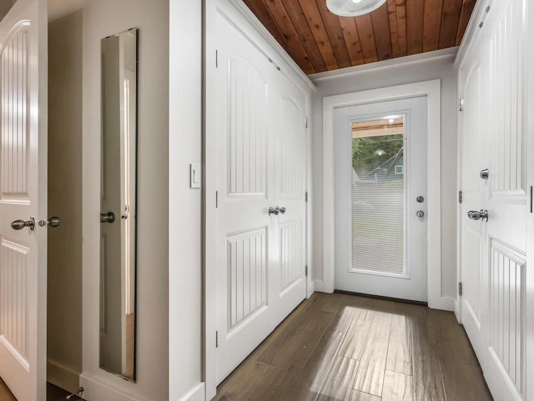 649 Mountain View Road, Cultus Lake, BC, V2R 4Z6 - 25