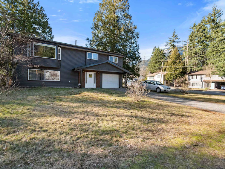 20143 Silverview Road, Hope, BC, V0X 1L2 - 4