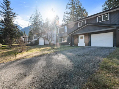 20143 Silverview Road - 3