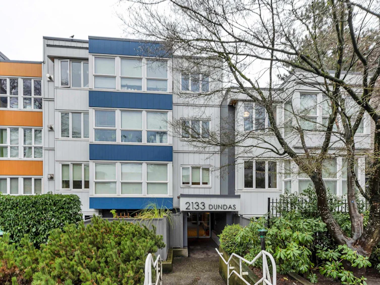 406-2133 Dundas Street, Vancouver, BC, V5L 1J7 - 2