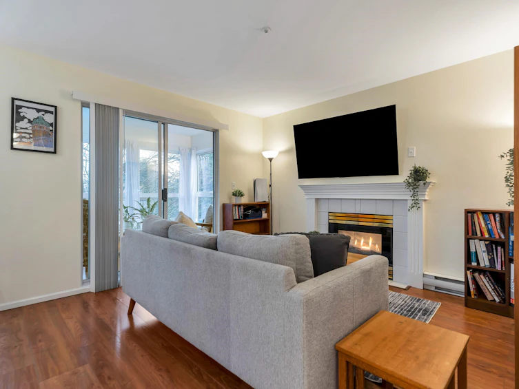 406-2133 Dundas Street, Vancouver, BC, V5L 1J7 - 5