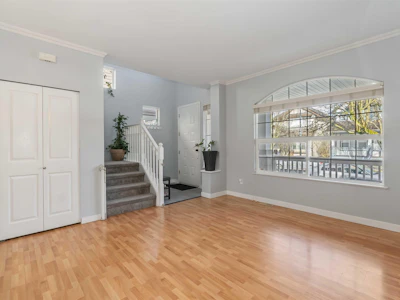 18476 66a Avenue - 4