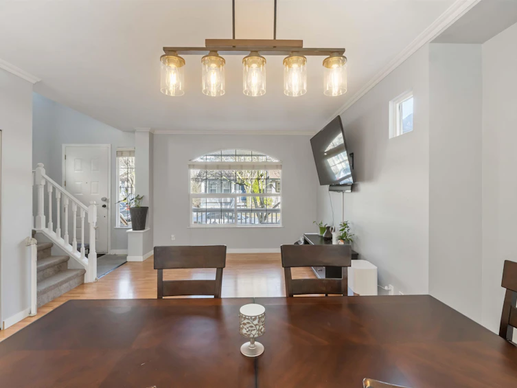 18476 66a Avenue, Surrey, BC, V3S 9B1 - 6