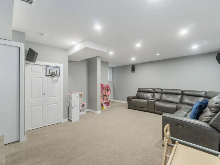 18476 66a Avenue, Surrey, BC, V3S 9B1 - 30