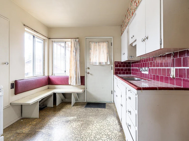 3484 E 25th Avenue, Vancouver, BC, V5R 1K1 - 11