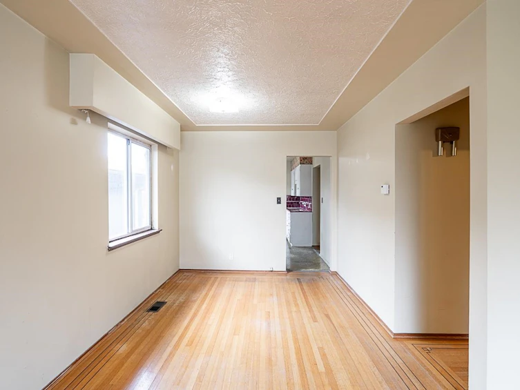 3484 E 25th Avenue, Vancouver, BC, V5R 1K1 - 7