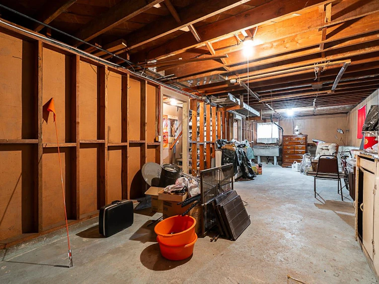 3484 E 25th Avenue, Vancouver, BC, V5R 1K1 - 21