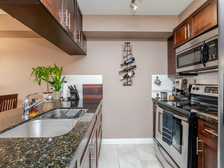 332-5660 201a Street, Langley, BC, V3A 0B4 - 18