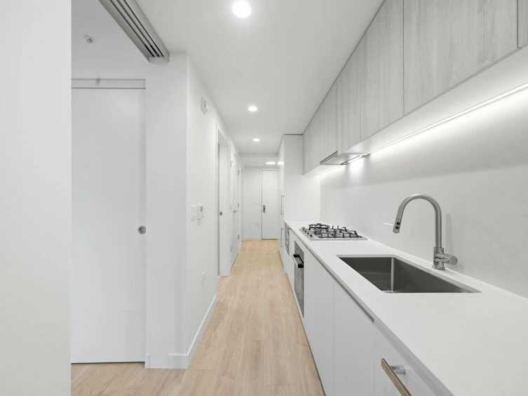 311-2803 W 4th Avenue, Vancouver, BC, V6K 1R3 - 3
