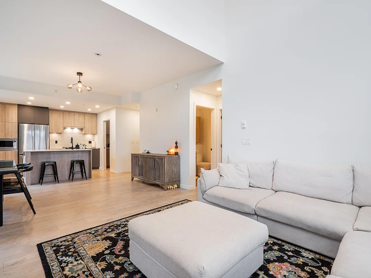 105-19577 65b Avenue, Surrey, BC, V4N 6Y3 - 4