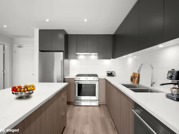 313-3430 E Kent Avenue South Avenue, Vancouver, BC, V5S 0G7 - 3