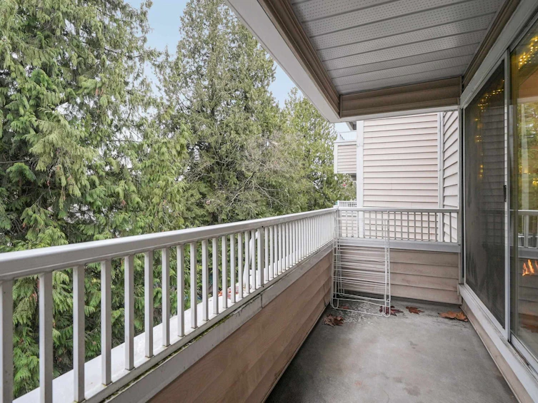 404-9644 134 Street, Surrey, BC, V3T 5M3 - 14