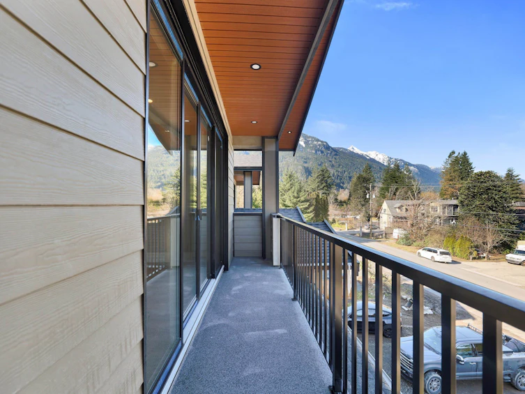 1352 Judd Road, Squamish, BC, V0N 1H0 - 13