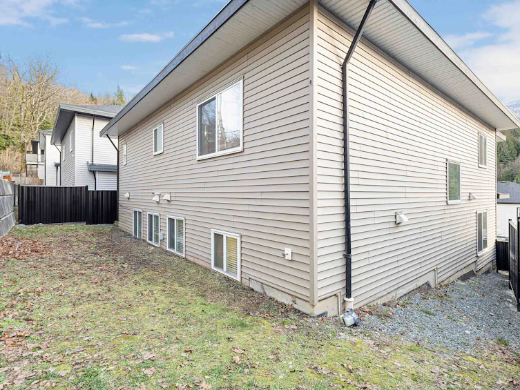 8524 Forest Gate Drive, Chilliwack, BC, V4Z 0C7 - 35