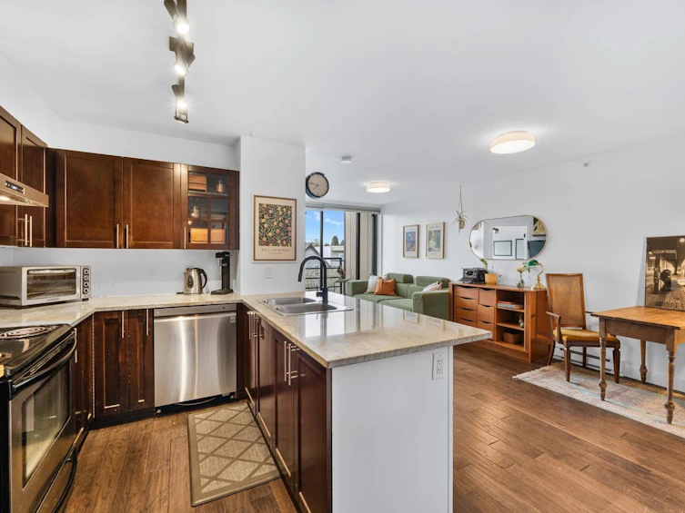 PH12-2150 E Hastings Street, Vancouver, BC, V5L 0A5 - 11