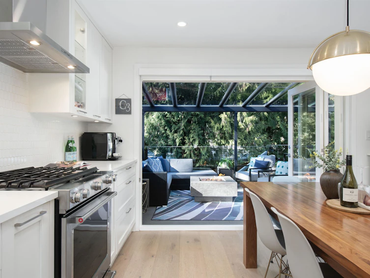 3981 Lynn Valley Road, North Vancouver, BC, V7K 2T1 - 11