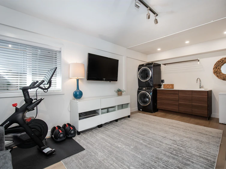 3981 Lynn Valley Road, North Vancouver, BC, V7K 2T1 - 29