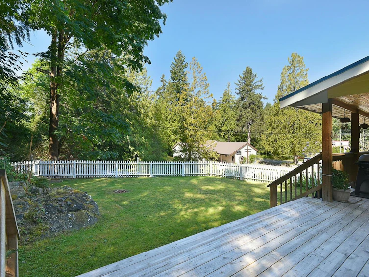 12886 Lagoon Road, Pender Harbour Egmont, BC, V0N 2H1 - 15