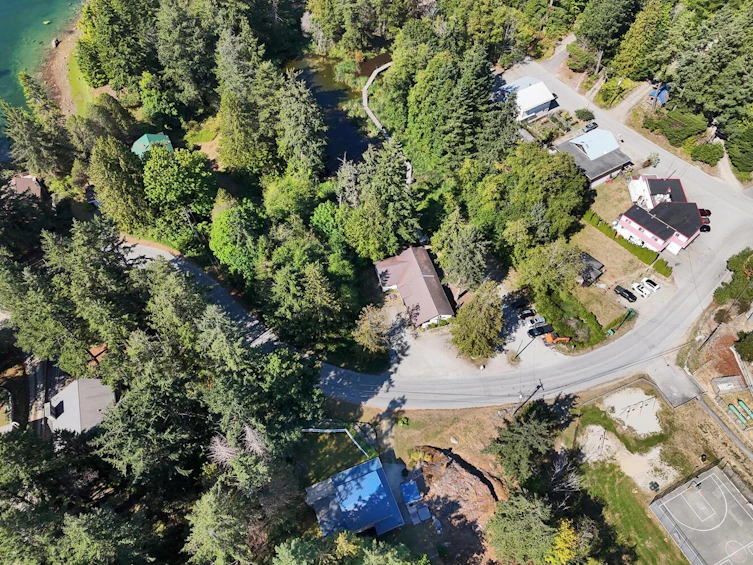 12886 Lagoon Road, Pender Harbour Egmont, BC, V0N 2H1 - 9