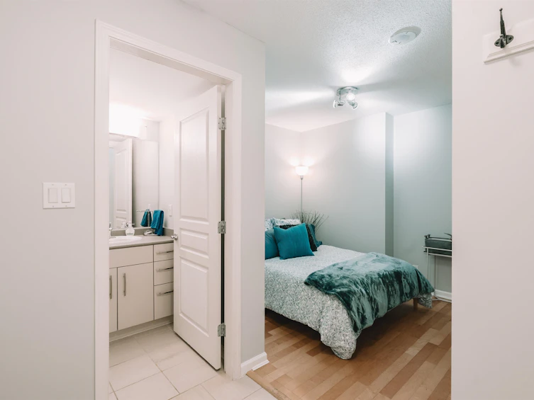 302-9288 University Crescent, Burnaby, BC, V5A 4X7 - 12
