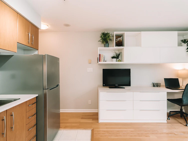 302-9288 University Crescent, Burnaby, BC, V5A 4X7 - 7