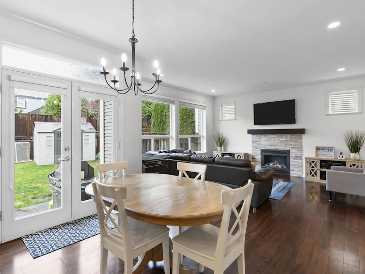 7065 208a Street, Langley, BC, V2Y 0J2 - 11