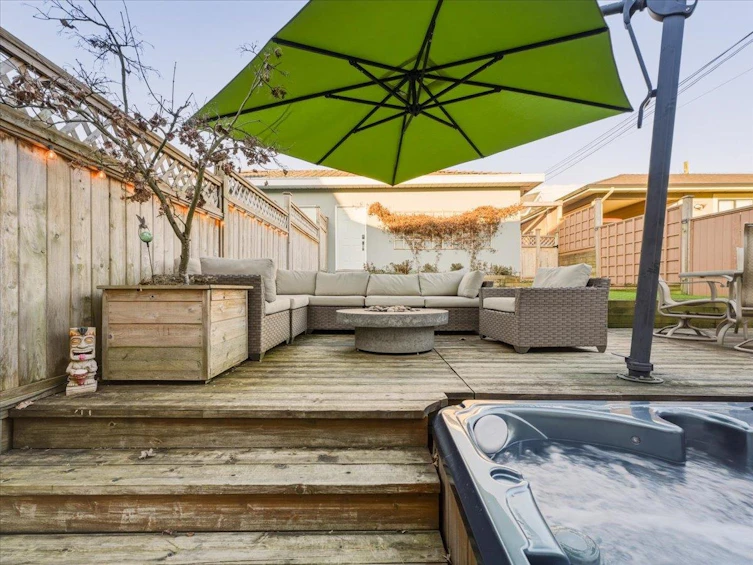 318 E Keith Road, North Vancouver, BC, V7L 1V7 - 16