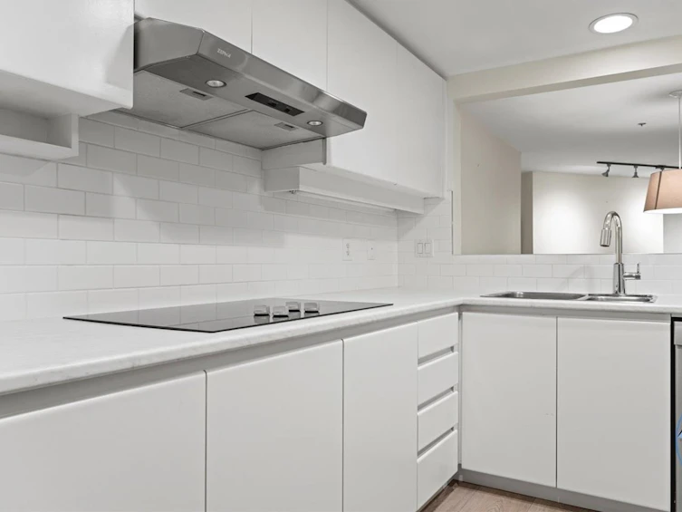 105-1502 Island Park Walk, Vancouver, BC, V6H 3Z8 - 7